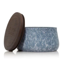 Yankee Candle Fresh Rain Medium Outdoor Candle 10 Yankee Candle Fresh Rain Medium Outdoor Candle -Yanke Home Shop 1685991e fresh rain outdoor candle 1