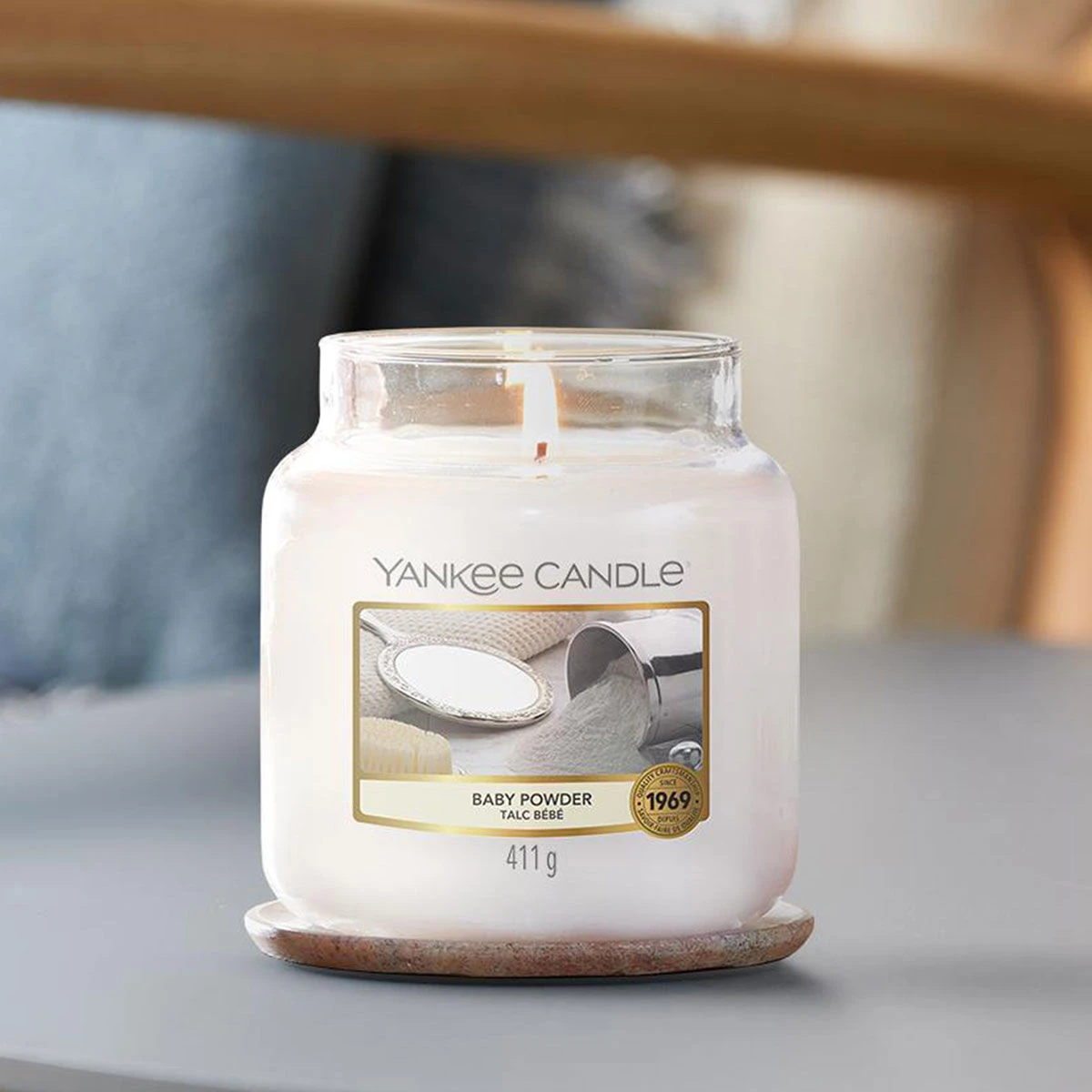 Yankee Candle Baby Powder Medium Jar Candle 4 Yankee Candle Baby Powder Medium Jar Candle - Image 2