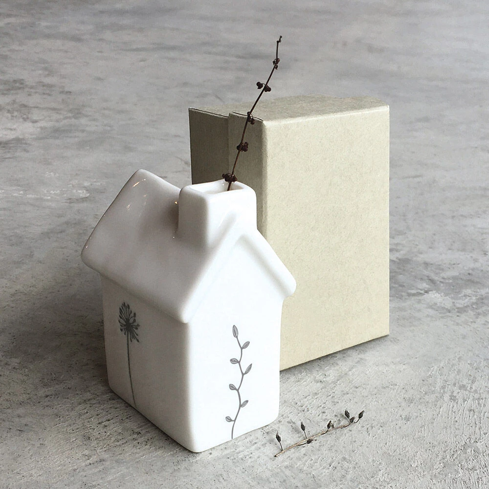 East Of India Small House Flower Vase 6 East Of India Small House Flower Vase - Image 4