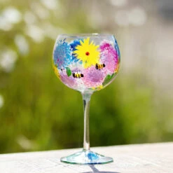 Lynsey Johnstone Hand Painted Alliums & Bees Gin Glass -Yanke Home Shop lesser pavey lp49749 lynsey johnstone alliums bees gin glass lifestyle