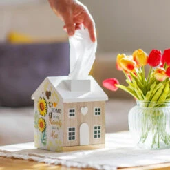 Bee Happy Tissue Box -Yanke Home Shop lesser pavey lp49798 bee happy tissue box lifestyle 1