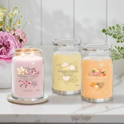 Yankee Candle Mango Ice Cream Signature Large Jar Candle 11 Yankee Candle Mango Ice Cream Signature Large Jar Candle -Yanke Home Shop pink cherry cupcake mango signature jar collection lifestyle 1 2