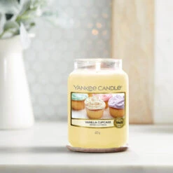 Yankee Candle Vanilla Cupcake Large Jar Candle -Yanke Home Shop vanilla cupcake large jar 2