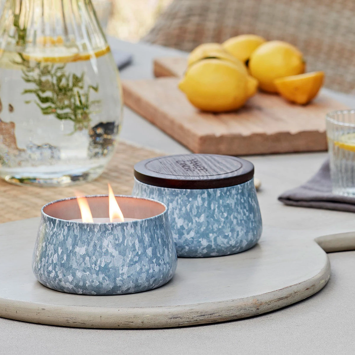 Yankee Candle Fresh Rain Medium Outdoor Candle 4 Yankee Candle Fresh Rain Medium Outdoor Candle - Image 2